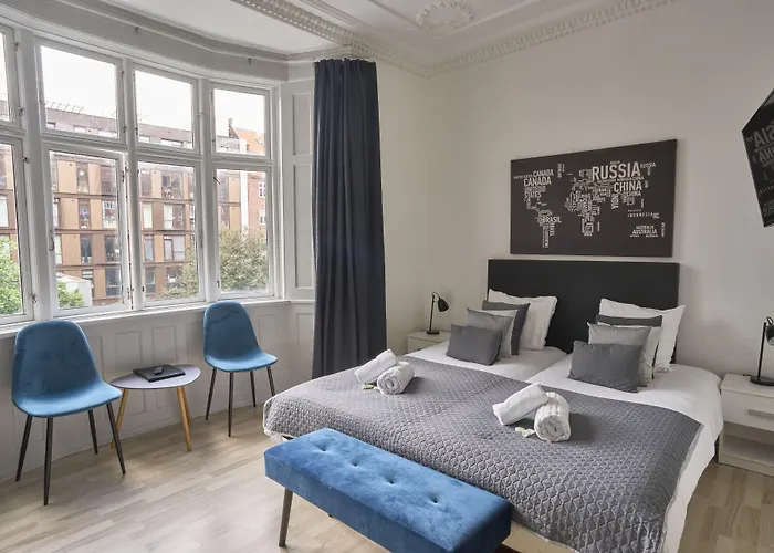 ホテル アマガー 2*