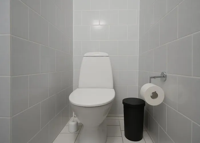 アマガー ホテル 2*