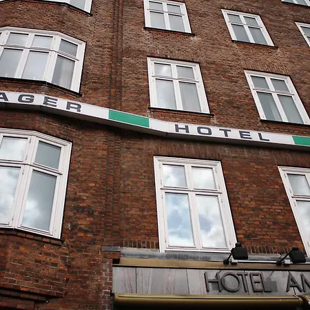 & Amager